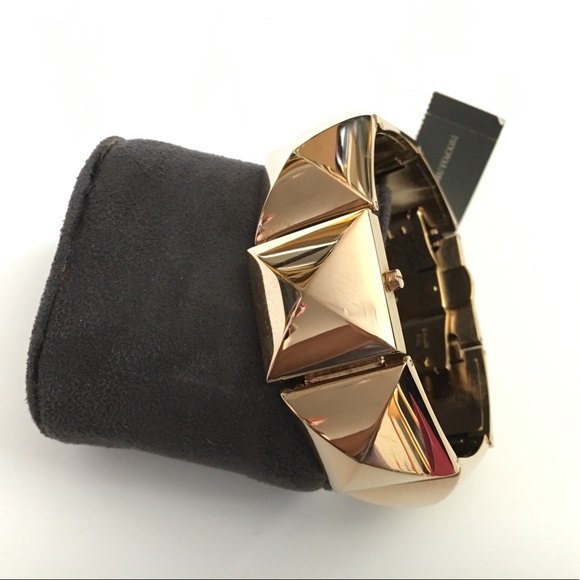 Gold Pyramid Covered Bracelet Watch - Picture 3 of 6